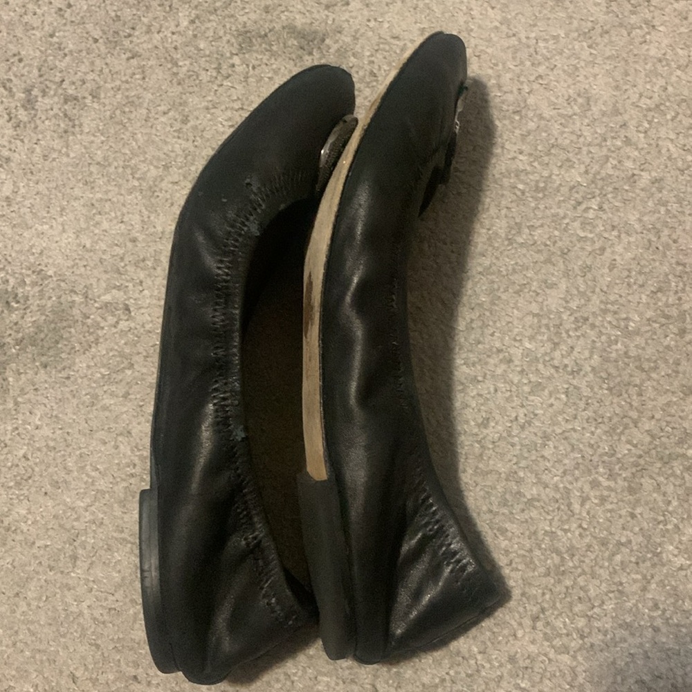 Tory Burch Black Leather Ballet Flat Shoe Size 11 Silver Rhinestone emblem - Picture 8 of 9
